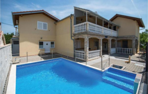 Awesome Apartment In Kakma With Wifi